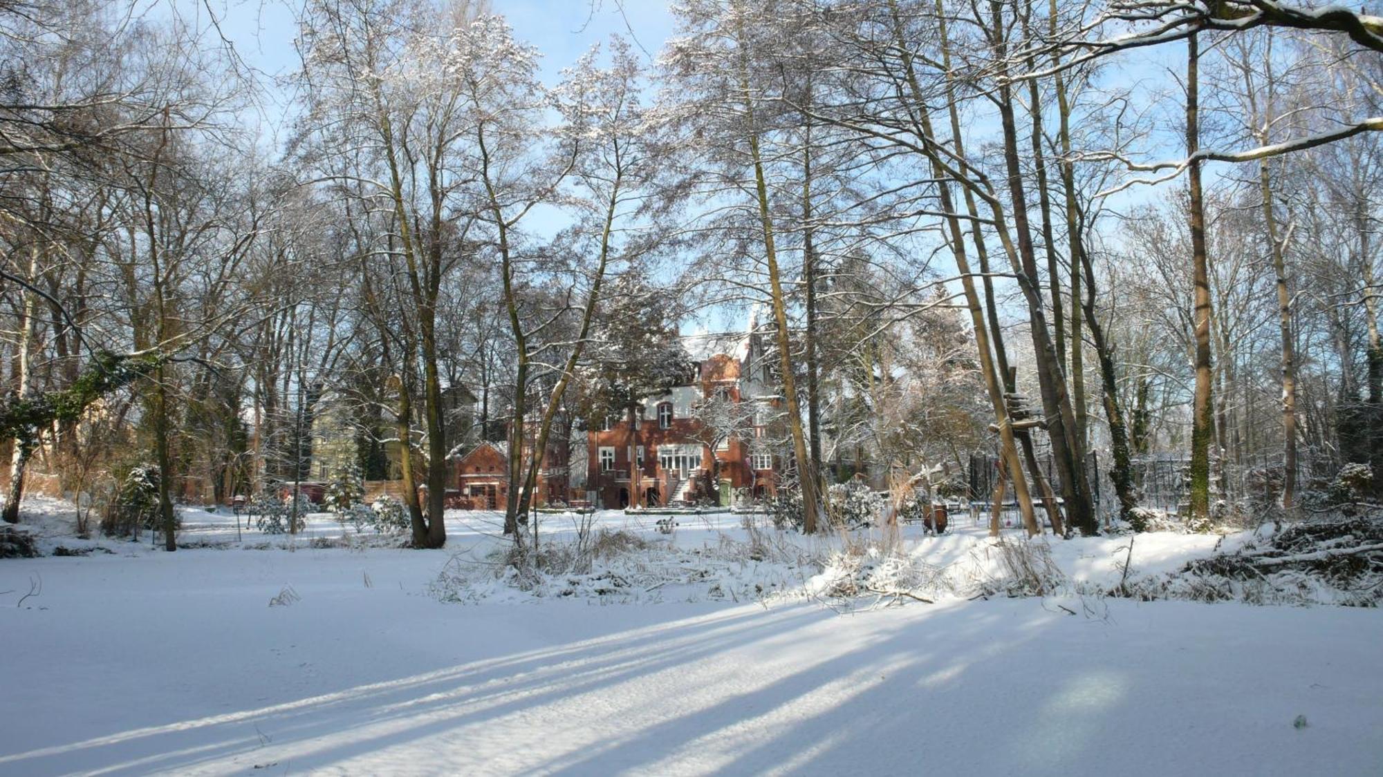 Pension Villa Fortuna 뤼벤 외부 사진